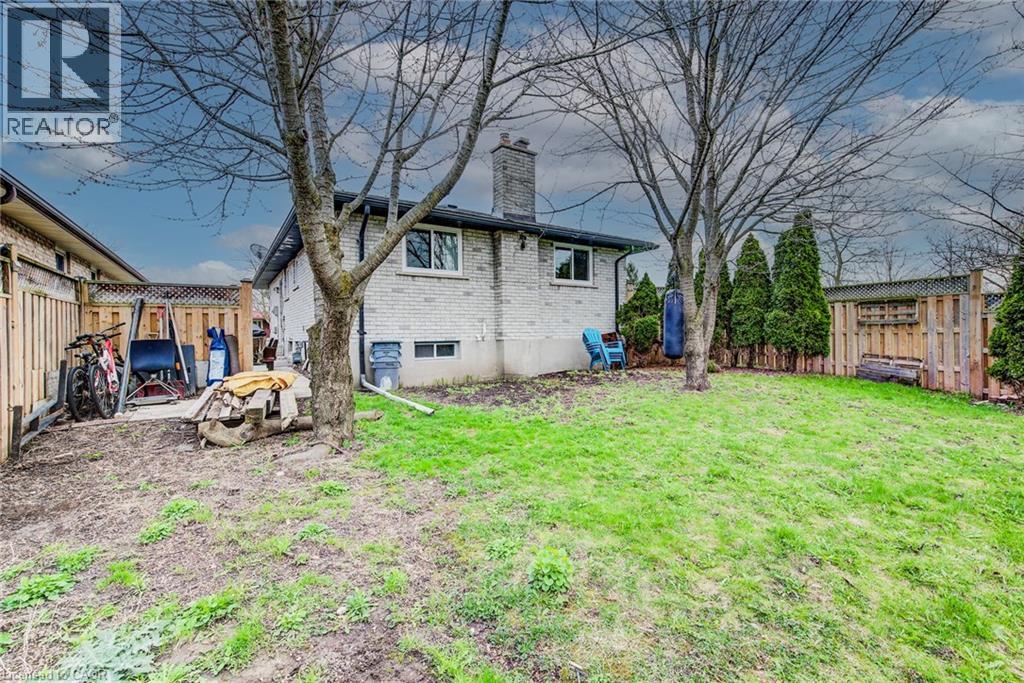 183 DINISON Crescent thumbnail 27