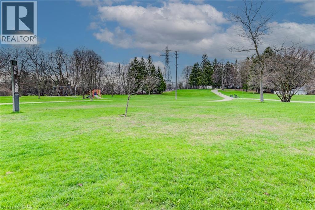 183 DINISON Crescent thumbnail 32