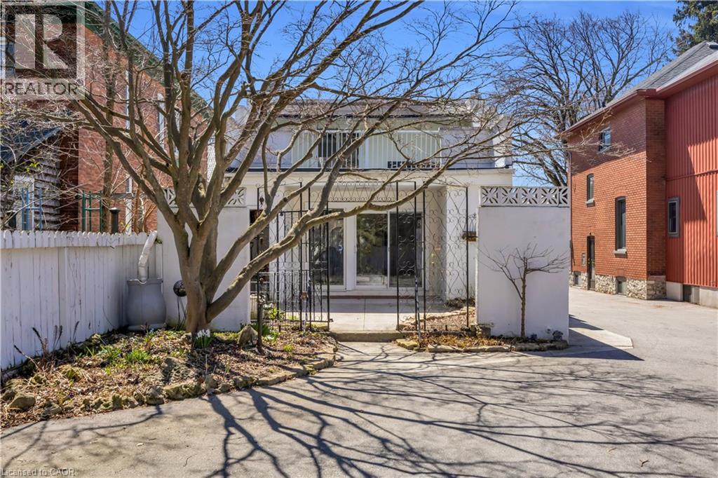 443 DUKE Street thumbnail 39