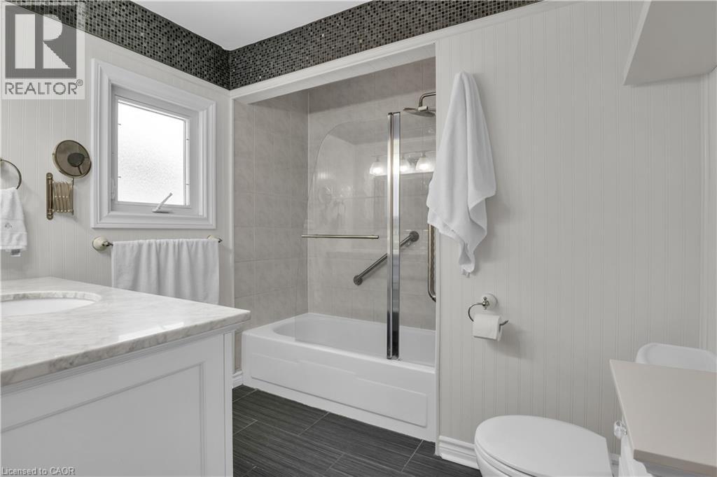 443 DUKE Street thumbnail 36