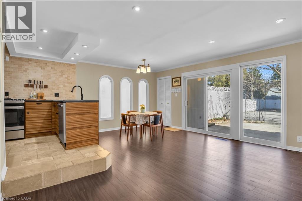 443 DUKE Street thumbnail 18