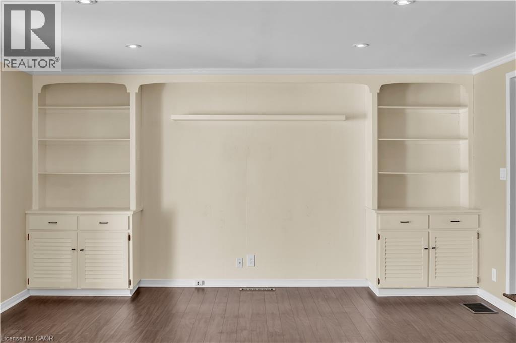 443 DUKE Street thumbnail 23