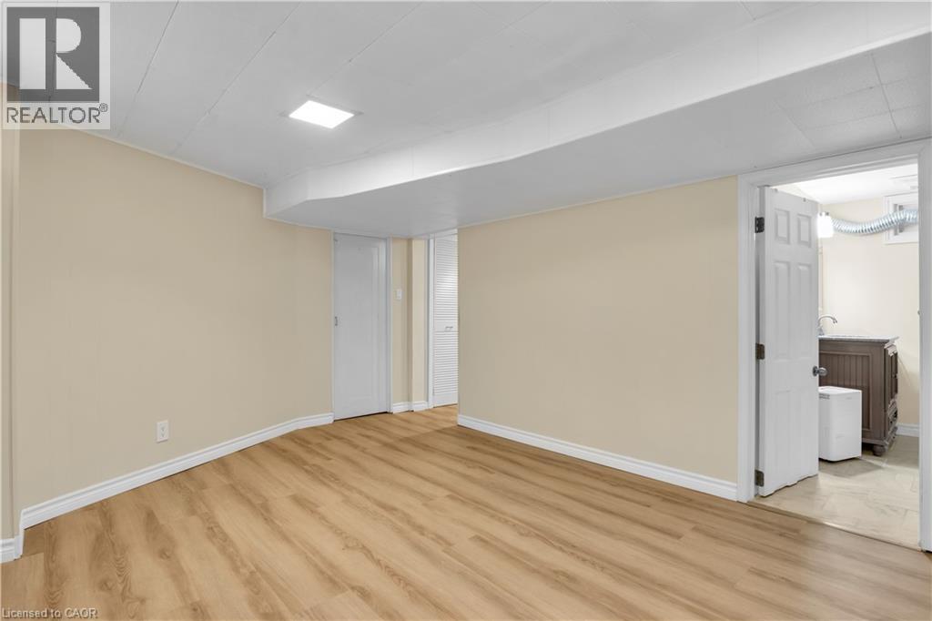 443 DUKE Street thumbnail 33