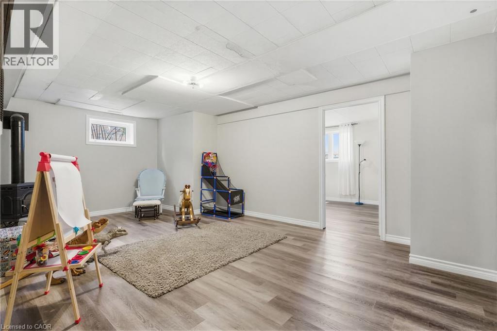 6 LIN PINE Lane thumbnail 32