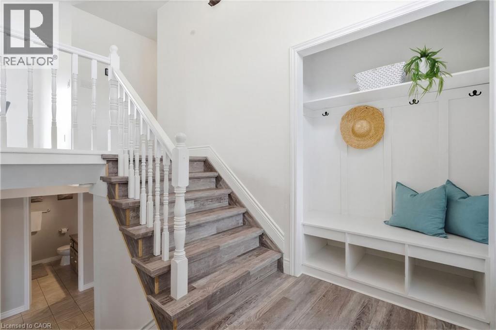 6 LIN PINE Lane thumbnail 4