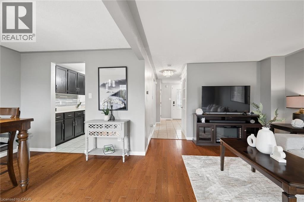 14 WYCLIFFE Place thumbnail 13