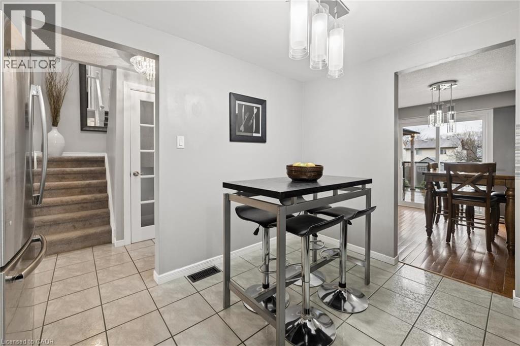 14 WYCLIFFE Place thumbnail 7