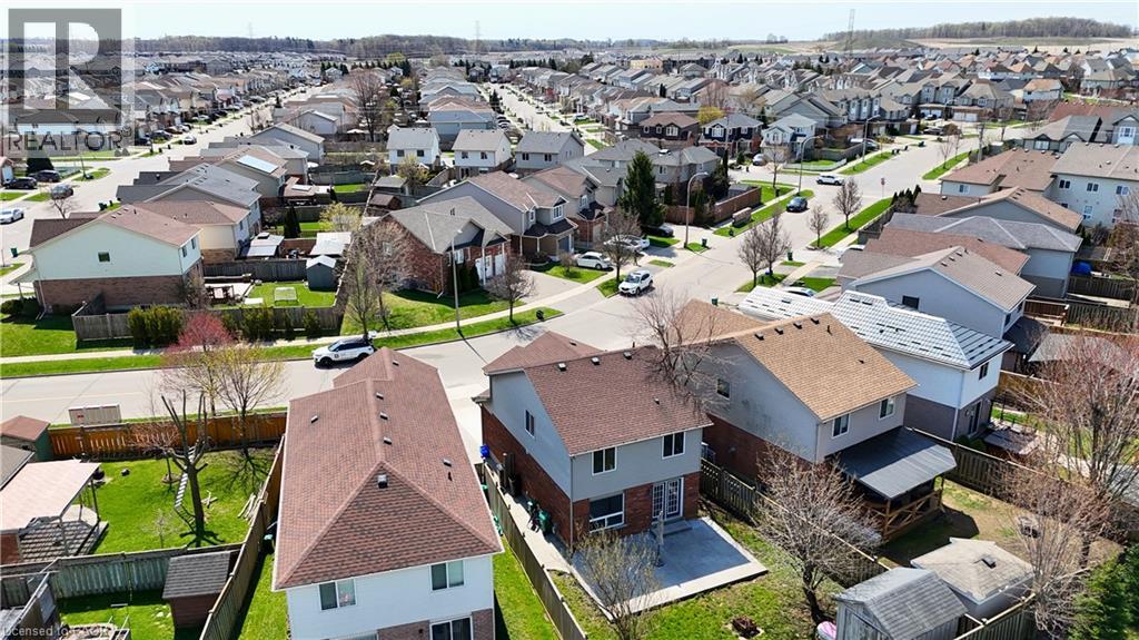 11 LEMONBALM Street thumbnail 29