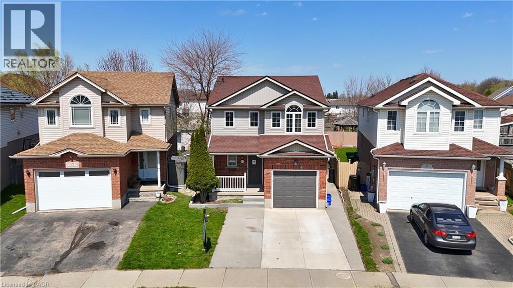 11 LEMONBALM Street thumbnail 37