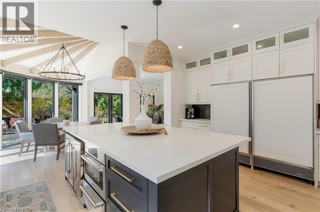 24 PARK Avenue thumbnail 19