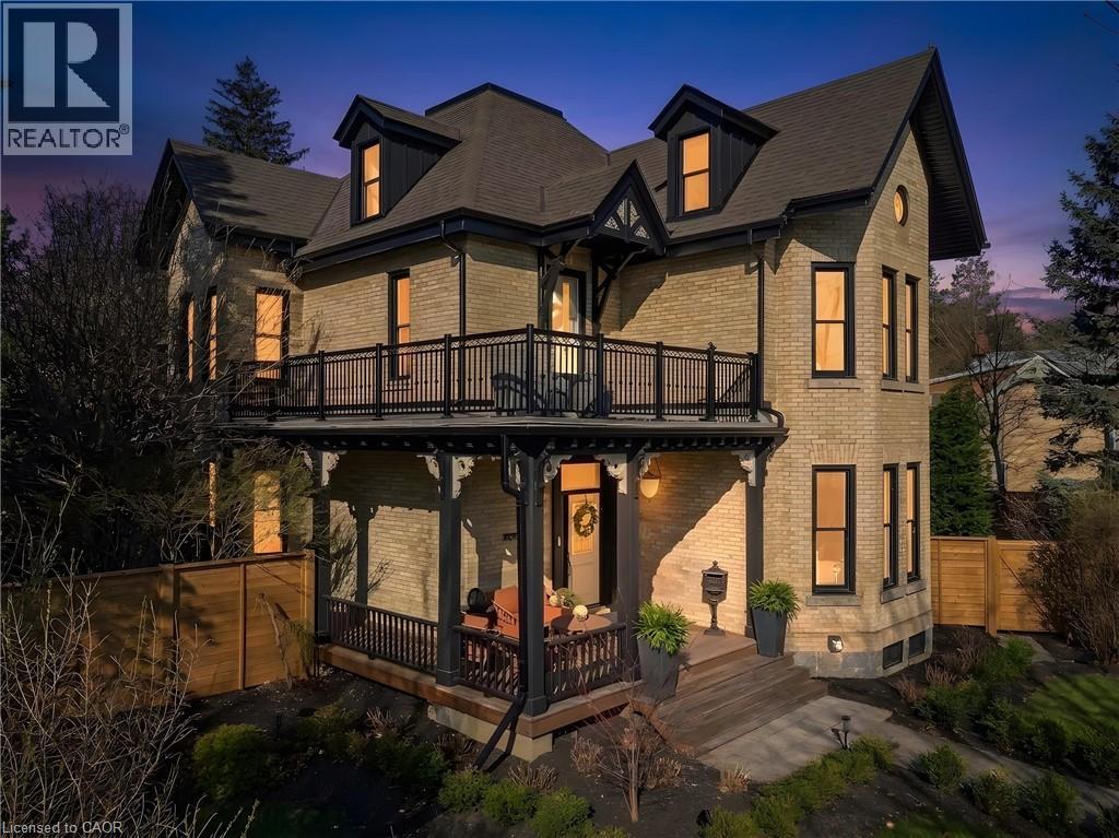 24 PARK Avenue thumbnail 2