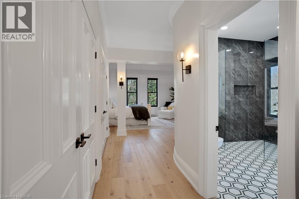 24 PARK Avenue thumbnail 35