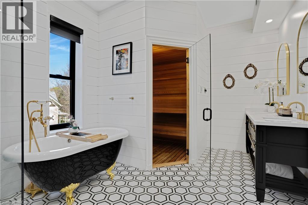 24 PARK Avenue thumbnail 37