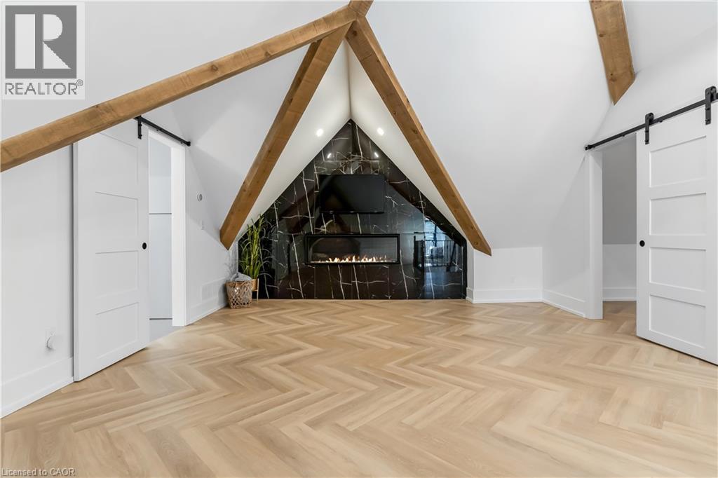 24 PARK Avenue thumbnail 46