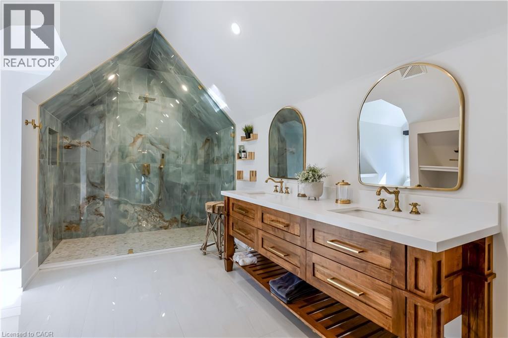 24 PARK Avenue thumbnail 48