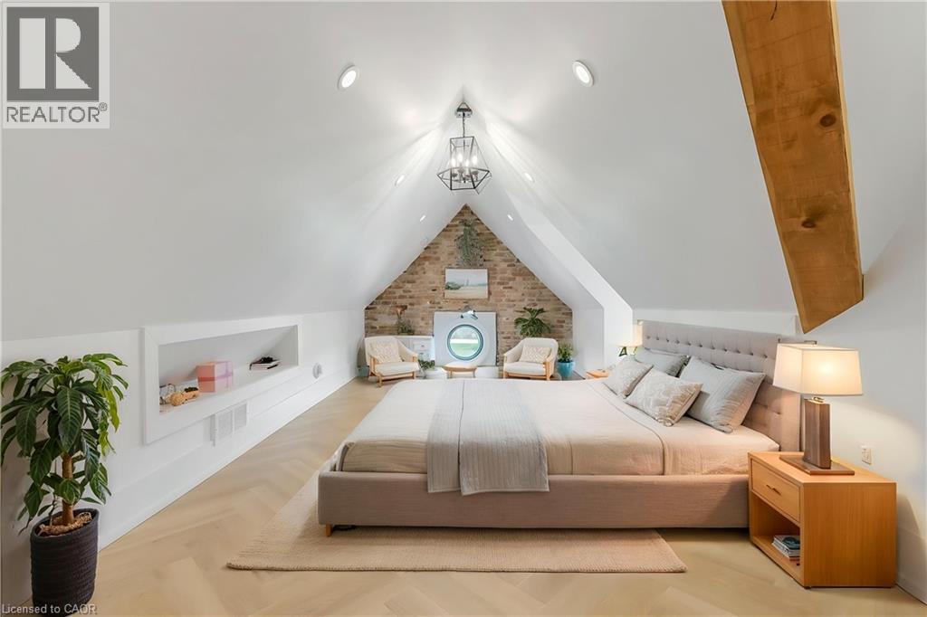 24 PARK Avenue thumbnail 49