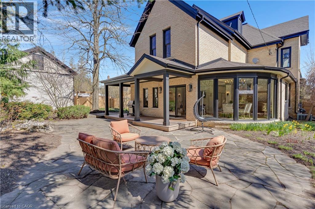 24 PARK Avenue thumbnail 5