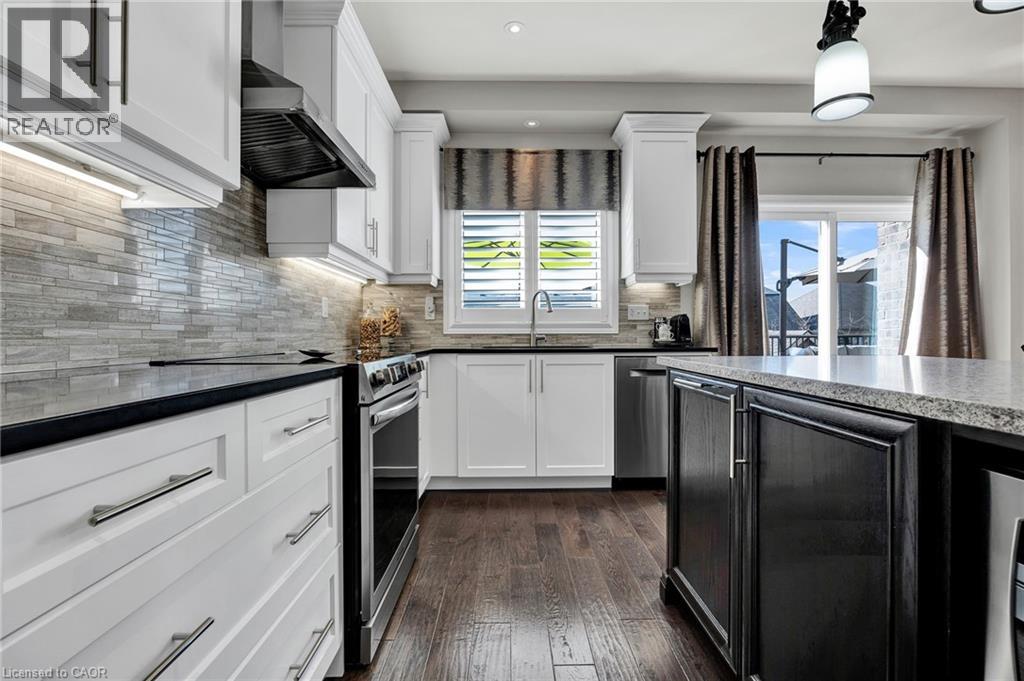 15 PIETER VOS Drive thumbnail 11