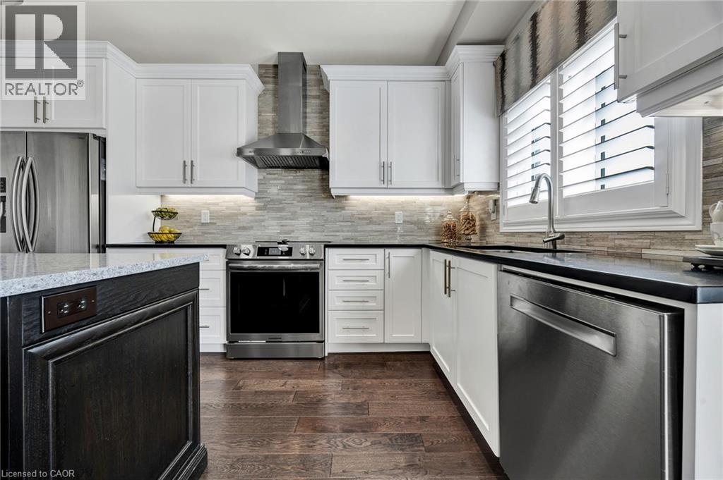 15 PIETER VOS Drive thumbnail 12