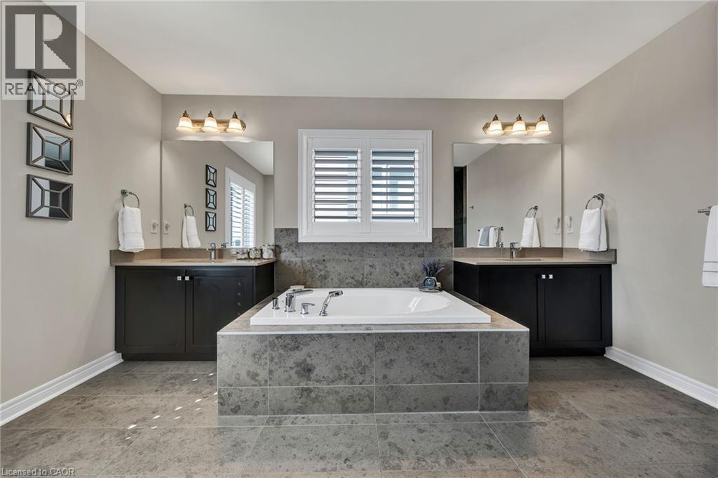 15 PIETER VOS Drive thumbnail 18