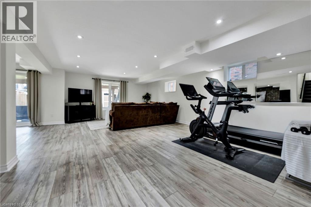 15 PIETER VOS Drive thumbnail 31