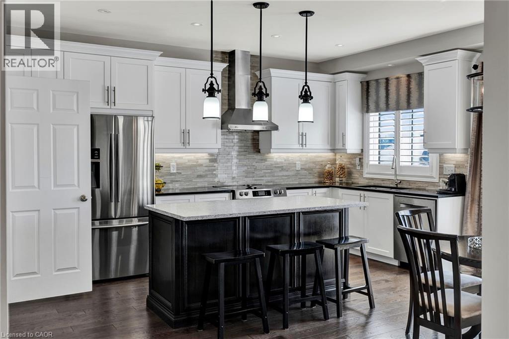 15 PIETER VOS Drive thumbnail 9