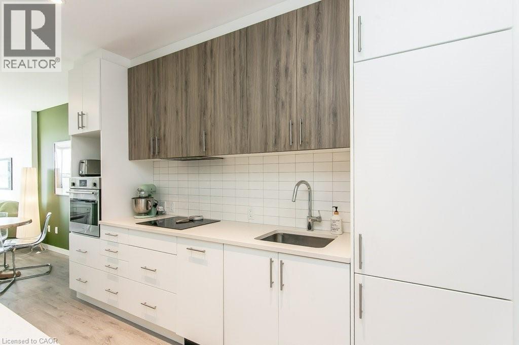 181 KING Street S Unit# 1010 thumbnail 9