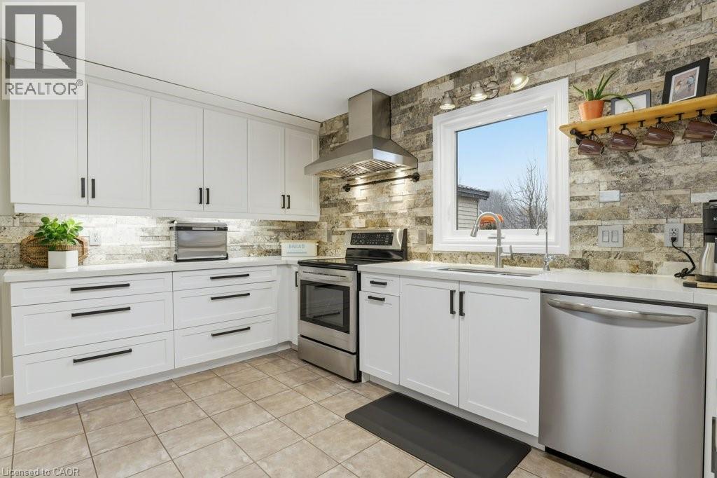 152 LASCHINGER Boulevard thumbnail 4