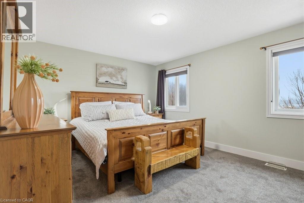 152 LASCHINGER Boulevard thumbnail 11