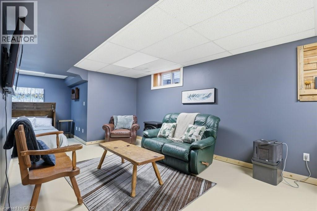 152 LASCHINGER Boulevard thumbnail 20