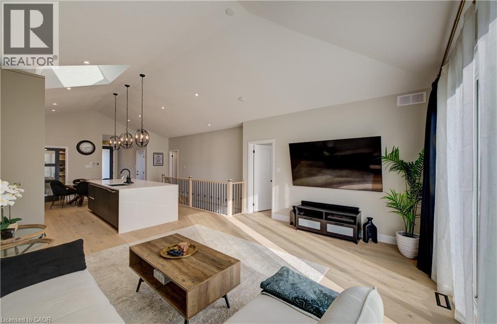 86 IRONHORSE Drive thumbnail 18