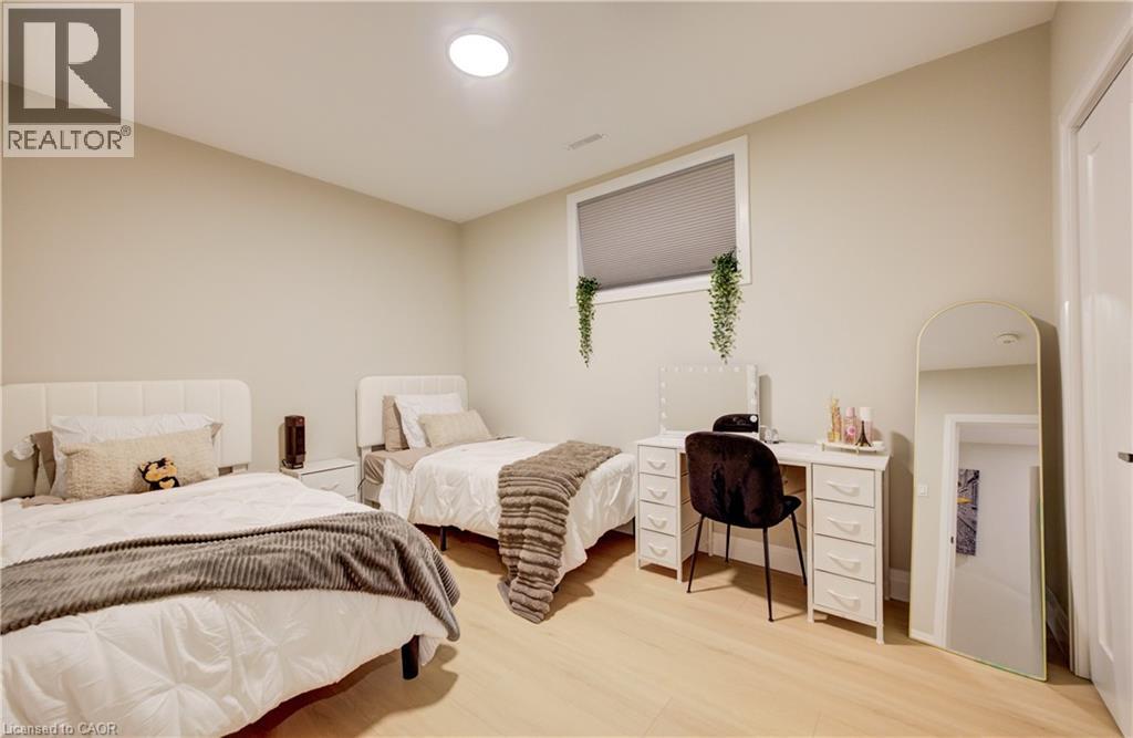 86 IRONHORSE Drive thumbnail 30