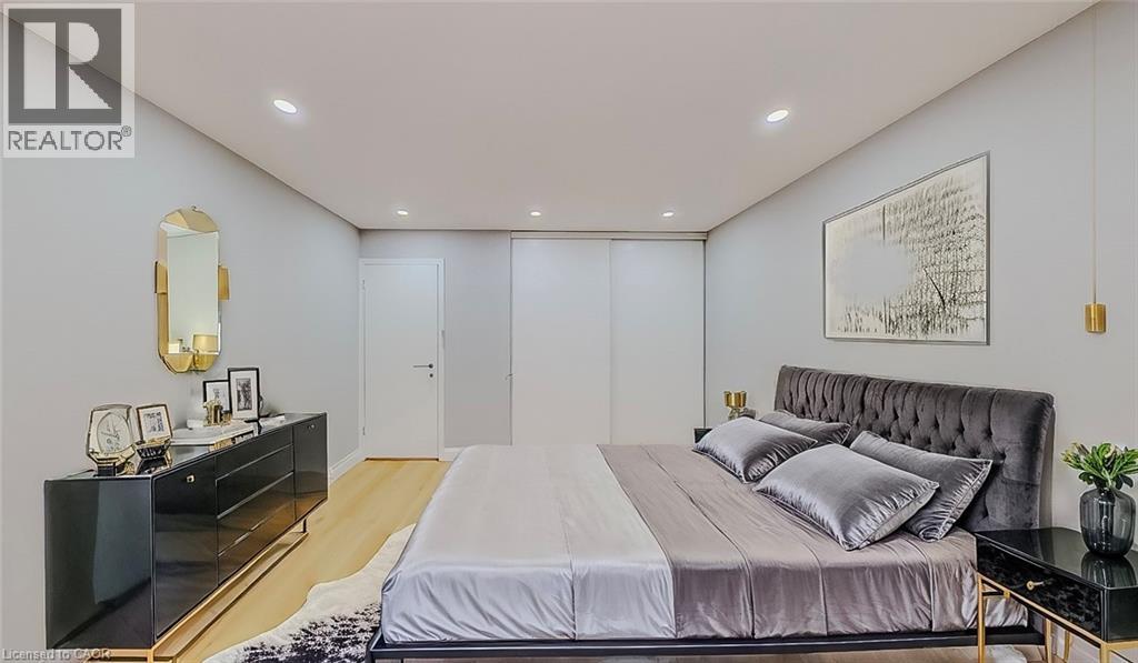 133 WAKE ROBIN Drive thumbnail 4