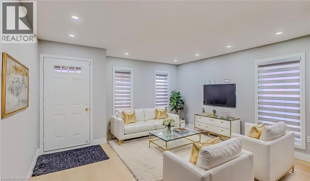 133 WAKE ROBIN Drive thumbnail 5