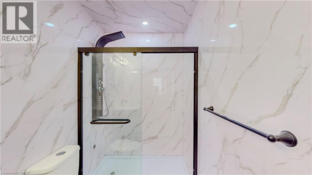 133 WAKE ROBIN Drive thumbnail 21