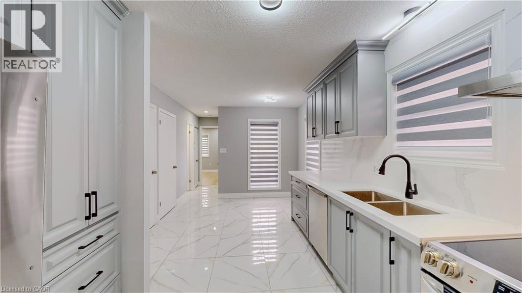 133 WAKE ROBIN Drive thumbnail 10