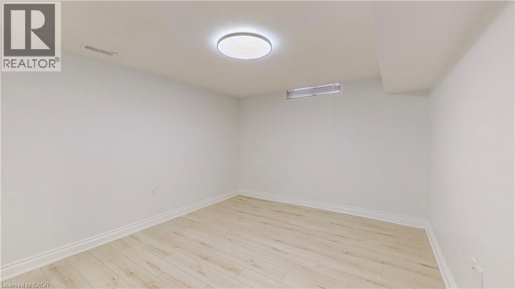 133 WAKE ROBIN Drive thumbnail 12