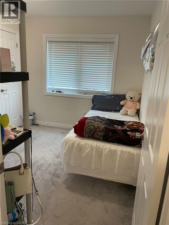 582 LINDEN Street thumbnail 11