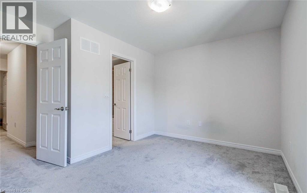 582 LINDEN Street thumbnail 12