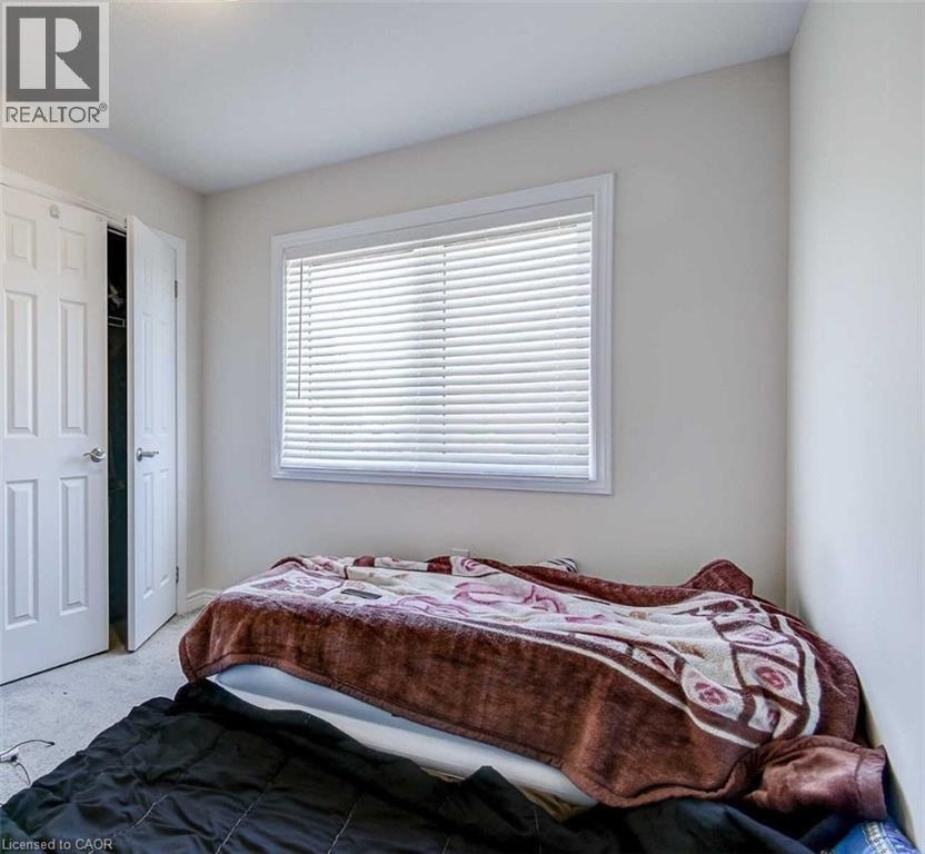 582 LINDEN Street thumbnail 16