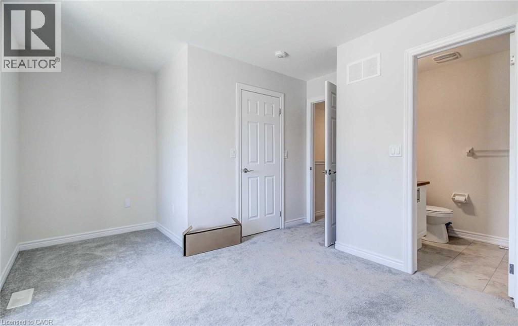 582 LINDEN Street thumbnail 18