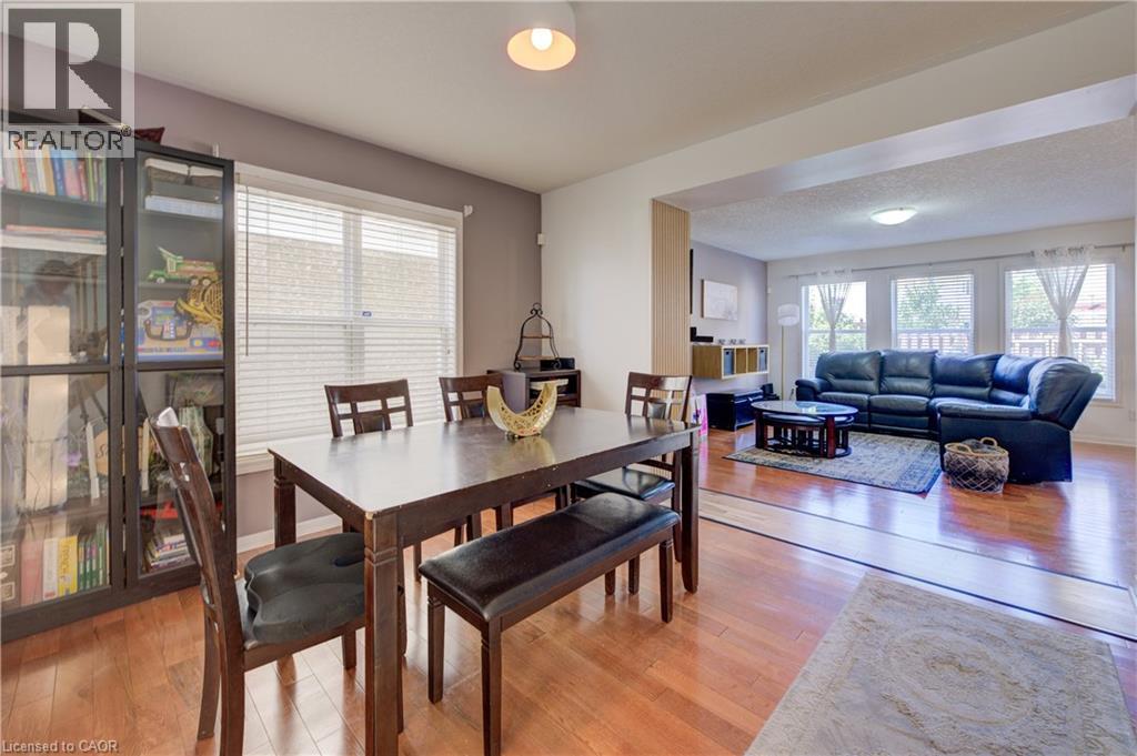 12 BUGDALE Drive thumbnail 10