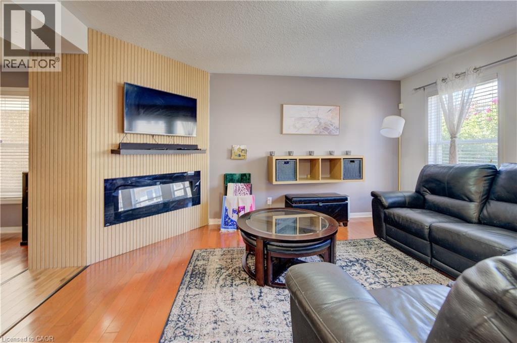 12 BUGDALE Drive thumbnail 13