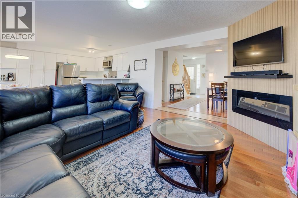 12 BUGDALE Drive thumbnail 14