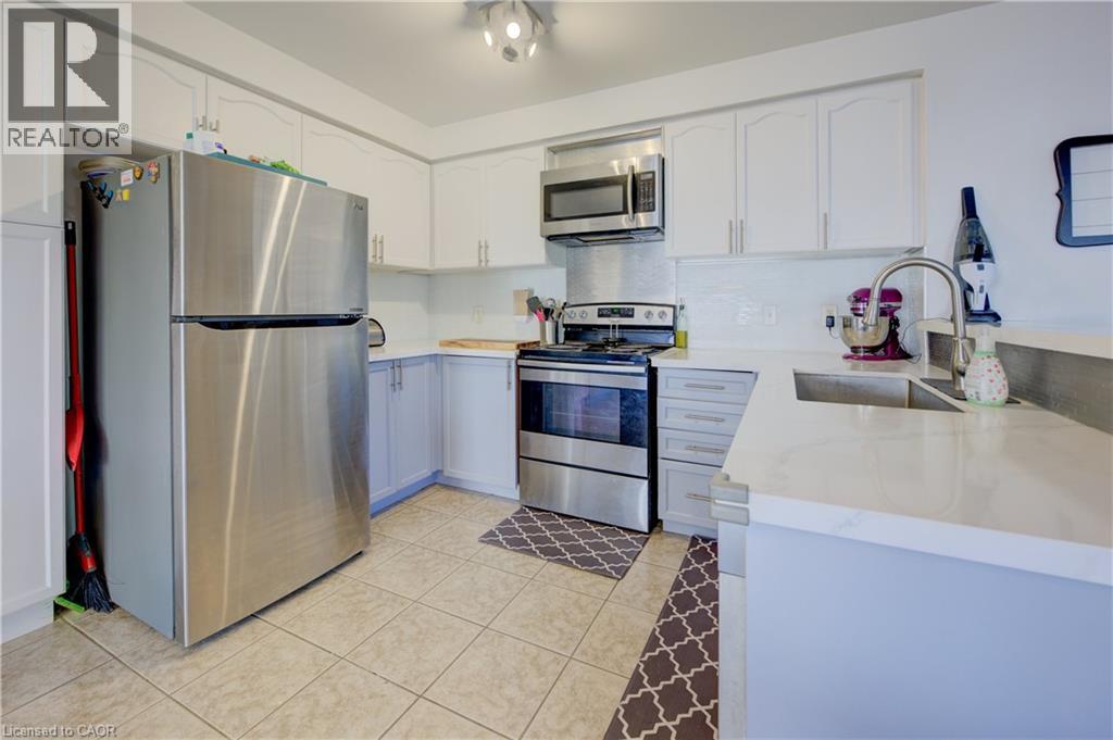 12 BUGDALE Drive thumbnail 17