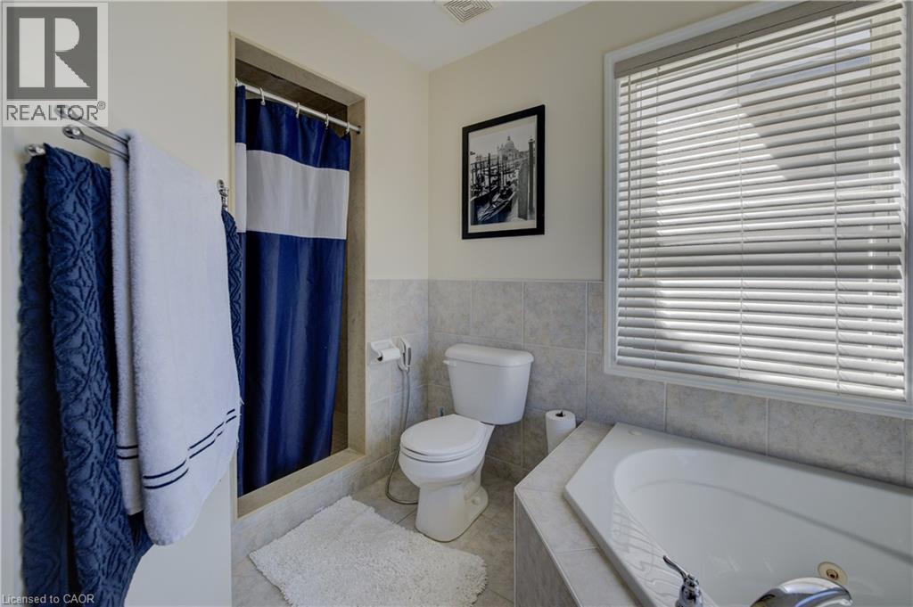 12 BUGDALE Drive thumbnail 24