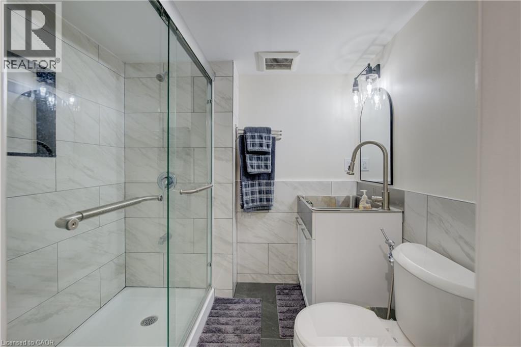 12 BUGDALE Drive thumbnail 34