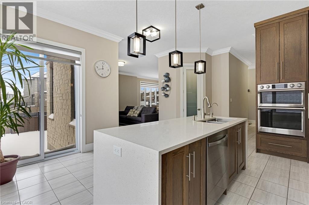 900 PONDCLIFFE Court thumbnail 15