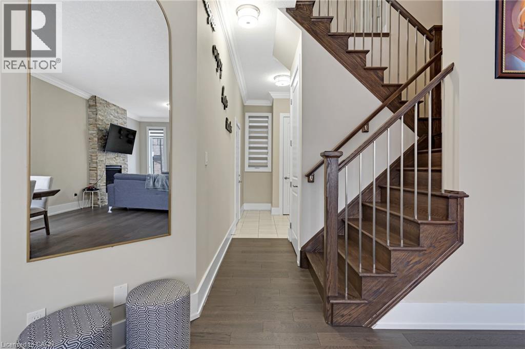 900 PONDCLIFFE Court thumbnail 5