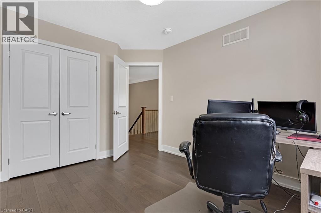 900 PONDCLIFFE Court thumbnail 27